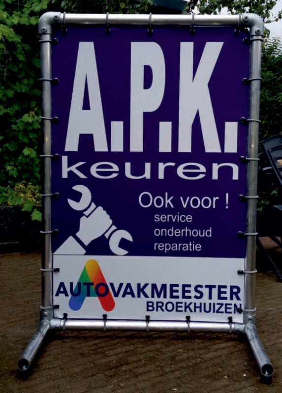 Aluminium buizenframe stoepbord.