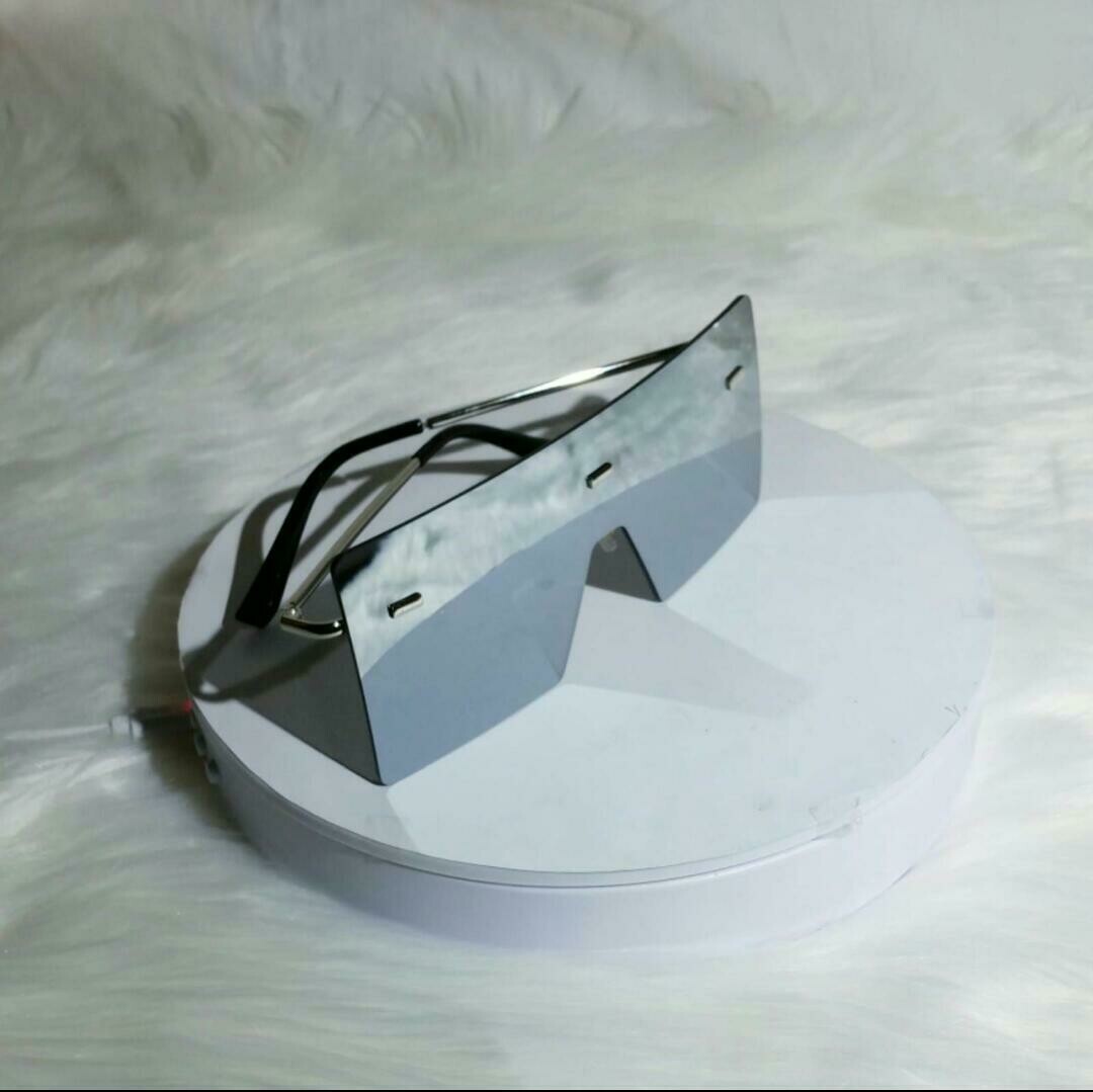 Beach Vibe sunglasses- Sliver