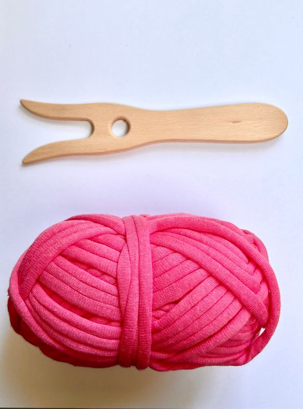 Breivork - met bol rose elastisch garen
