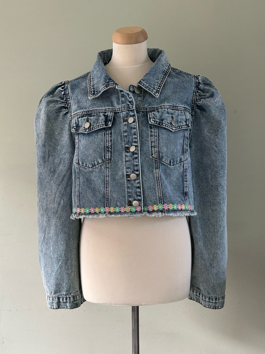 Spijkerjack kort model met ballonmouwen mt XL, 42/44