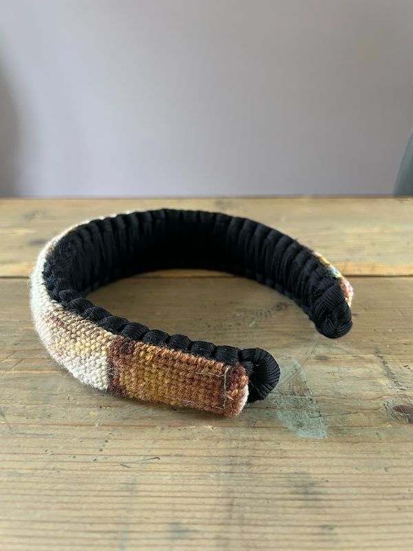 Diadeem / haarband met borduurwerk (nr.3)