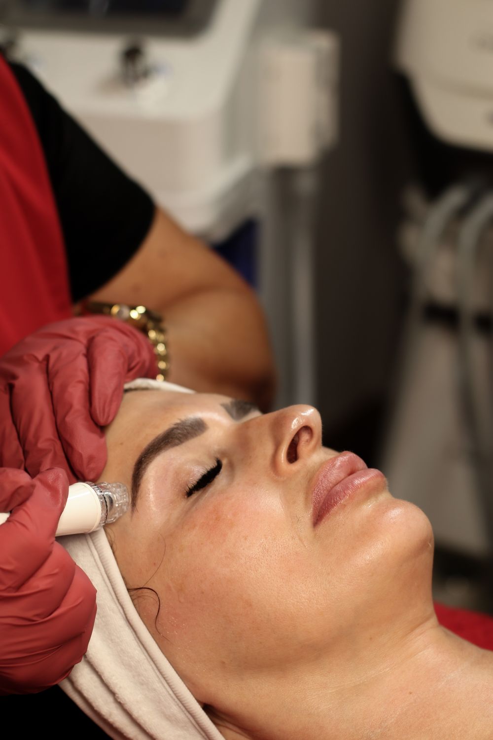 Hydro Beauty Full Facelift