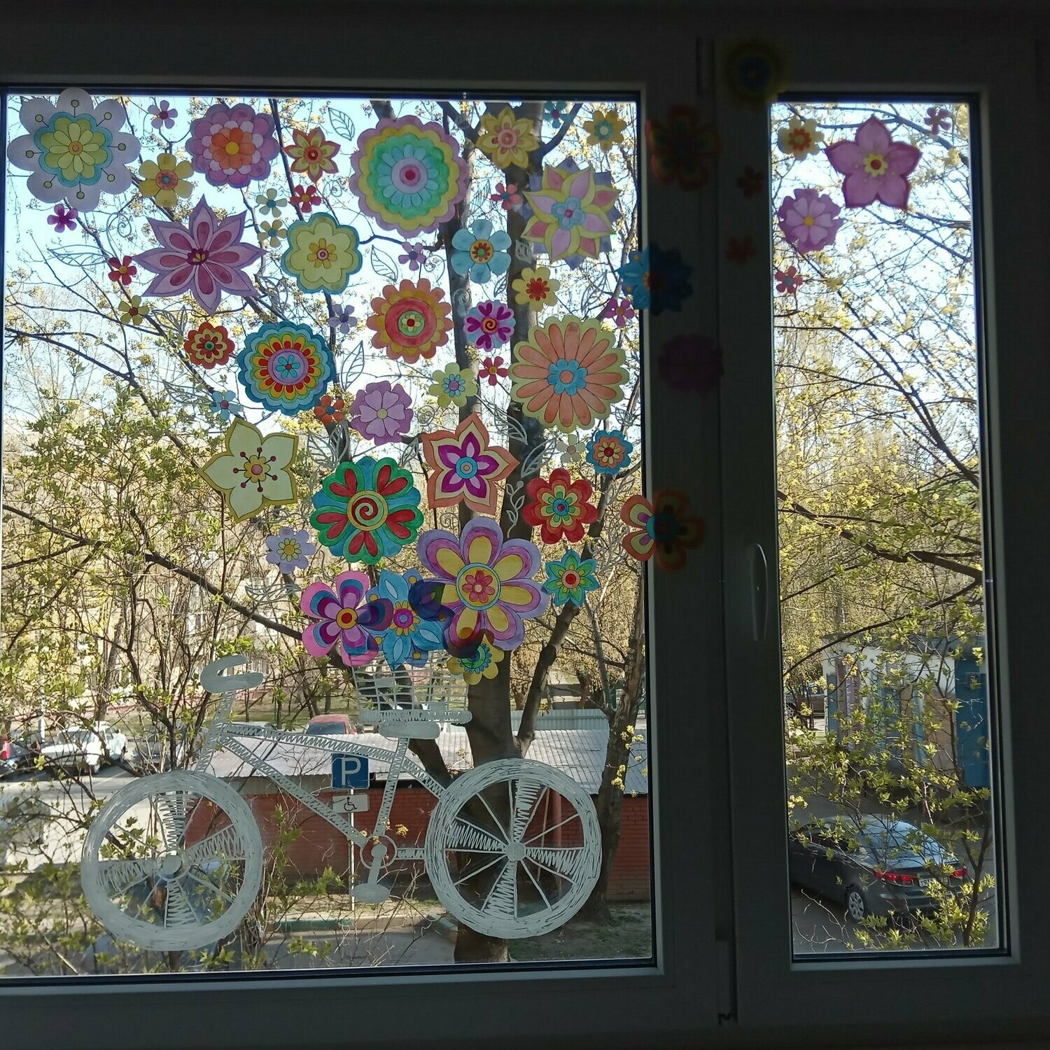 Декор для окна "Цветочный велосипед"