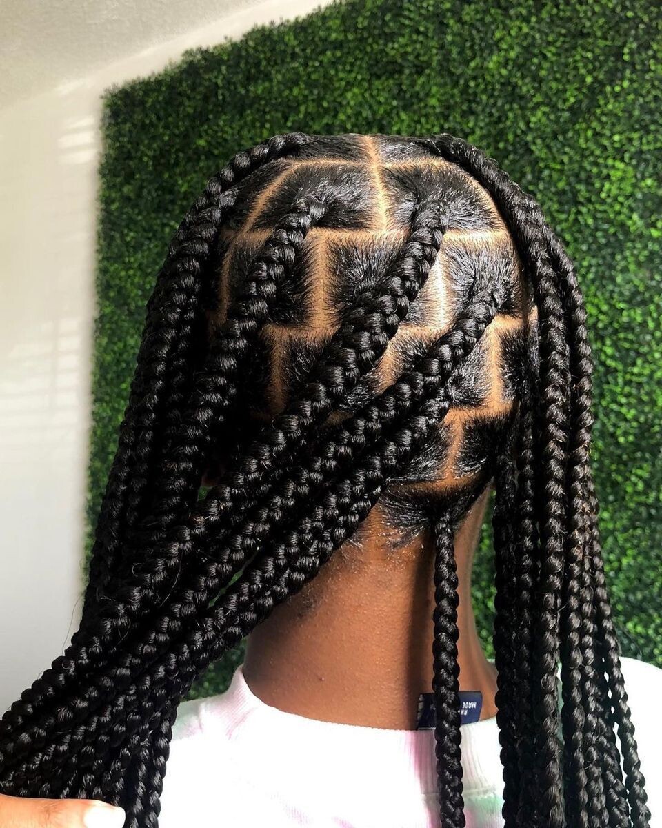 Jumbo Knotless Braids