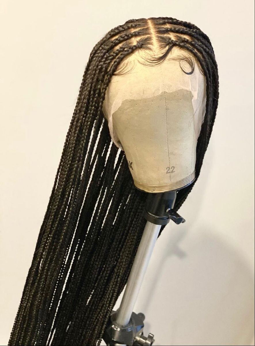 Medium Knotless Braids