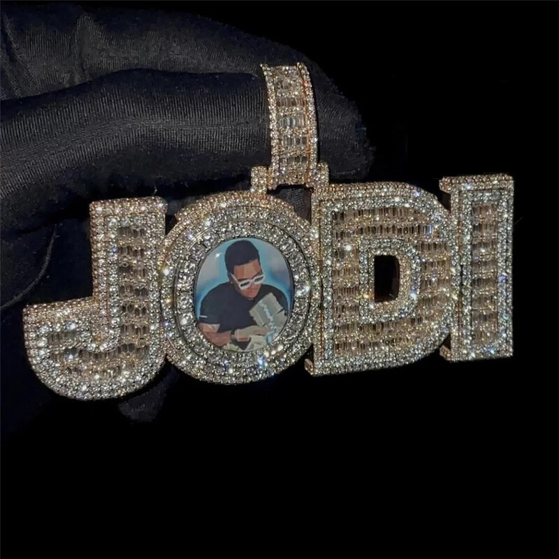 Redds High Quality 5A CZ Big O Name Photo Necklace (Customize)