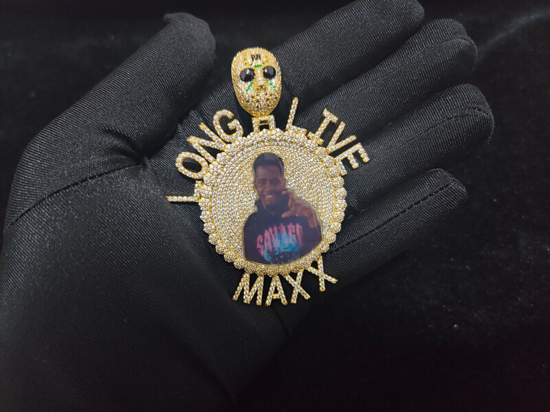 CZ 4cm Big Icy Round Photo Portrait Necklace (customize)