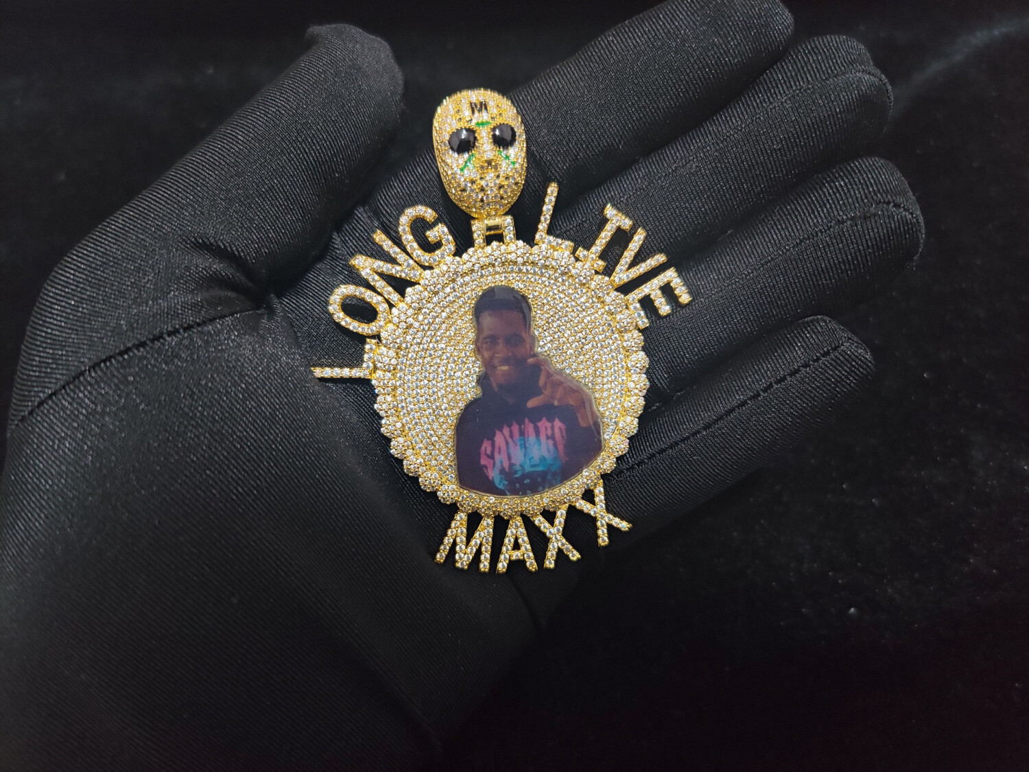 CZ 4cm Big Icy Round Photo Portrait Necklace (customize)