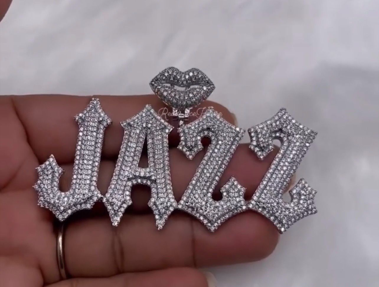  Icy Queens FONT Name Necklace (Customize)