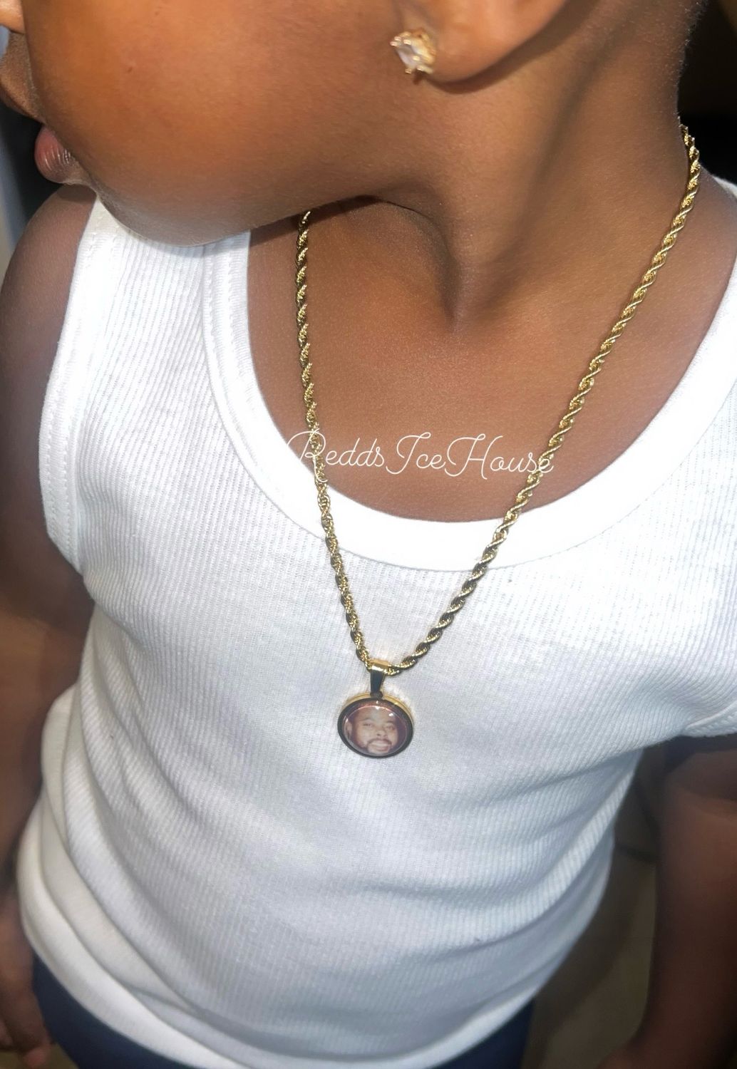High Quality Waterproof Non Tarnish/Fade Small Photo Necklace