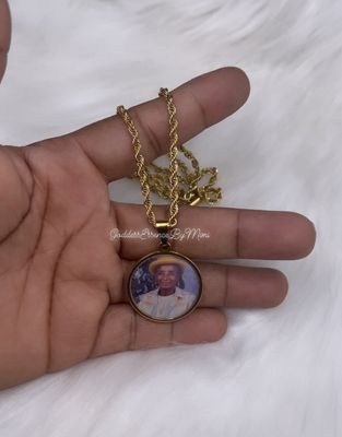 High Quality Waterproof Non Tarnish/Fade Photo Necklace