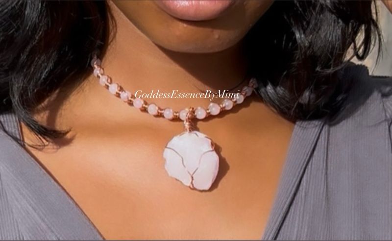 Heart of a Goddess Necklace ? Heart of a Goddess Necklace ?