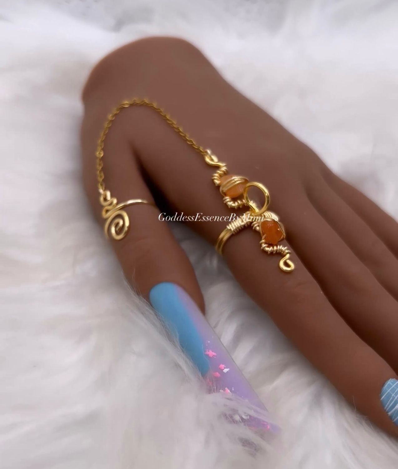 Goddess Art Bleezy Chain Crystal Ring