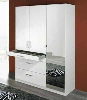 High Gloss White - 4.5ft x 6.5ft High Gloss White - 4.5ft x 6.5ft