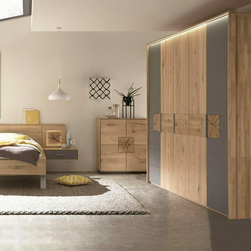 Royal Oak - Rustic 8ft x 7ft Royal Oak - Rustic 8ft x 7ft