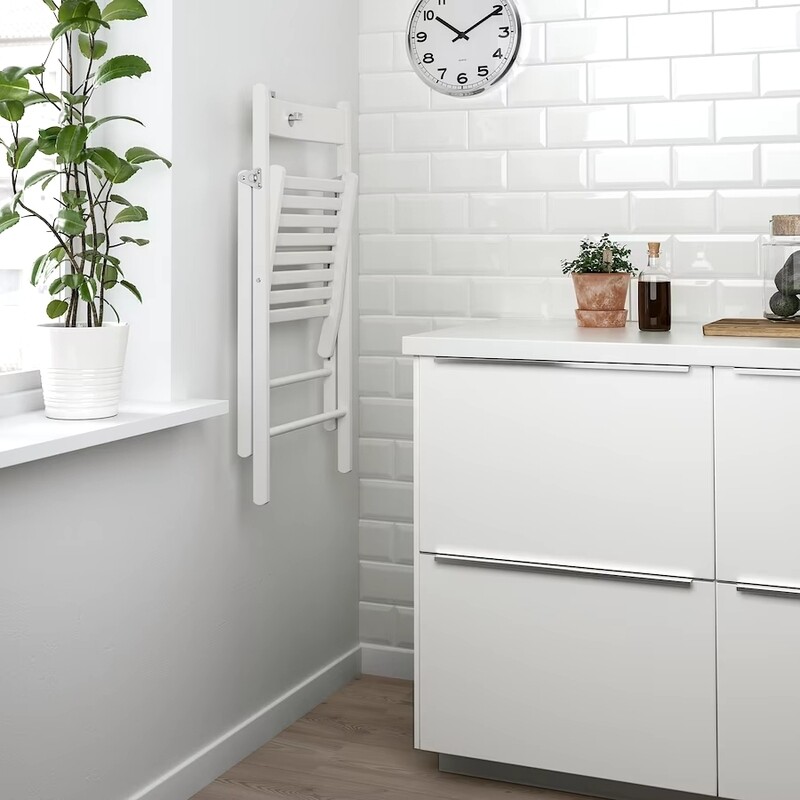 CHAISE PLIANTE BLANC