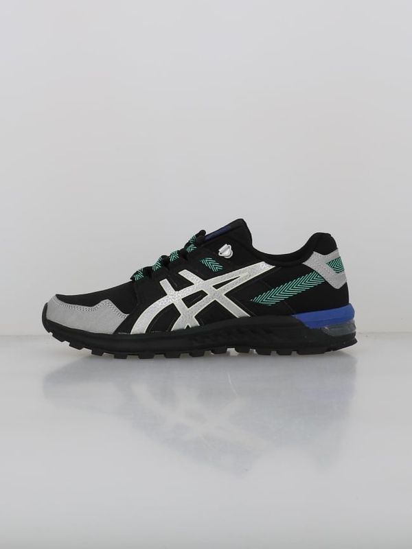 ASICS
