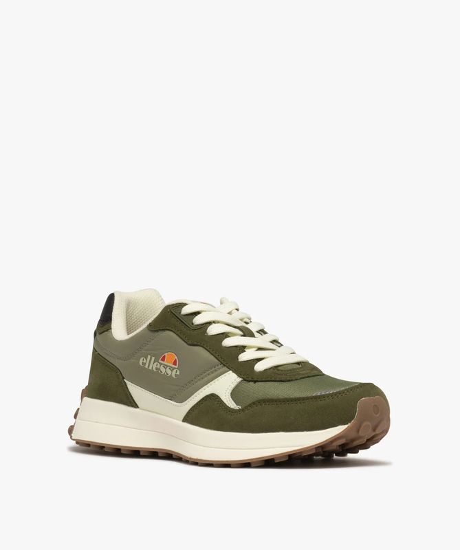 ELLESSE