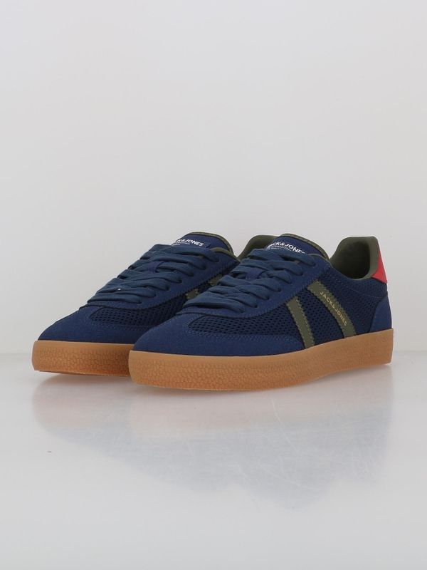 JACK AND JONES