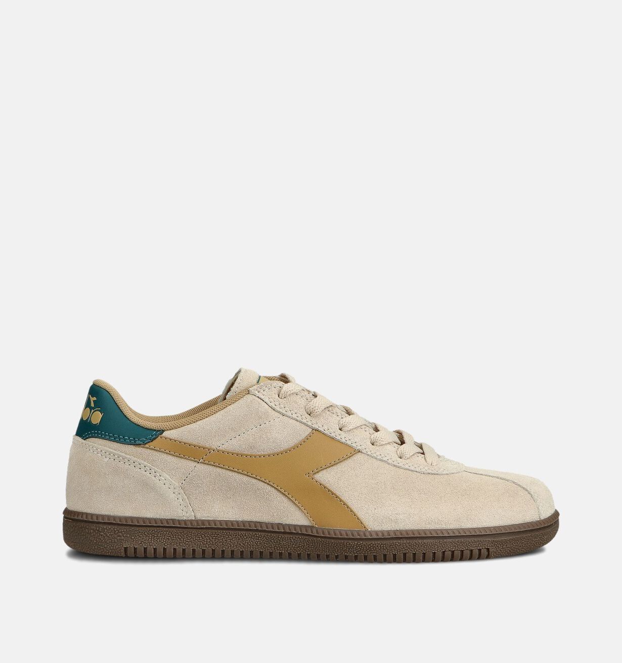 DIADORA