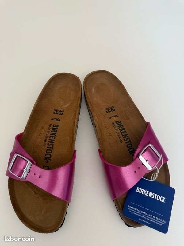 BIRKENSTOCK