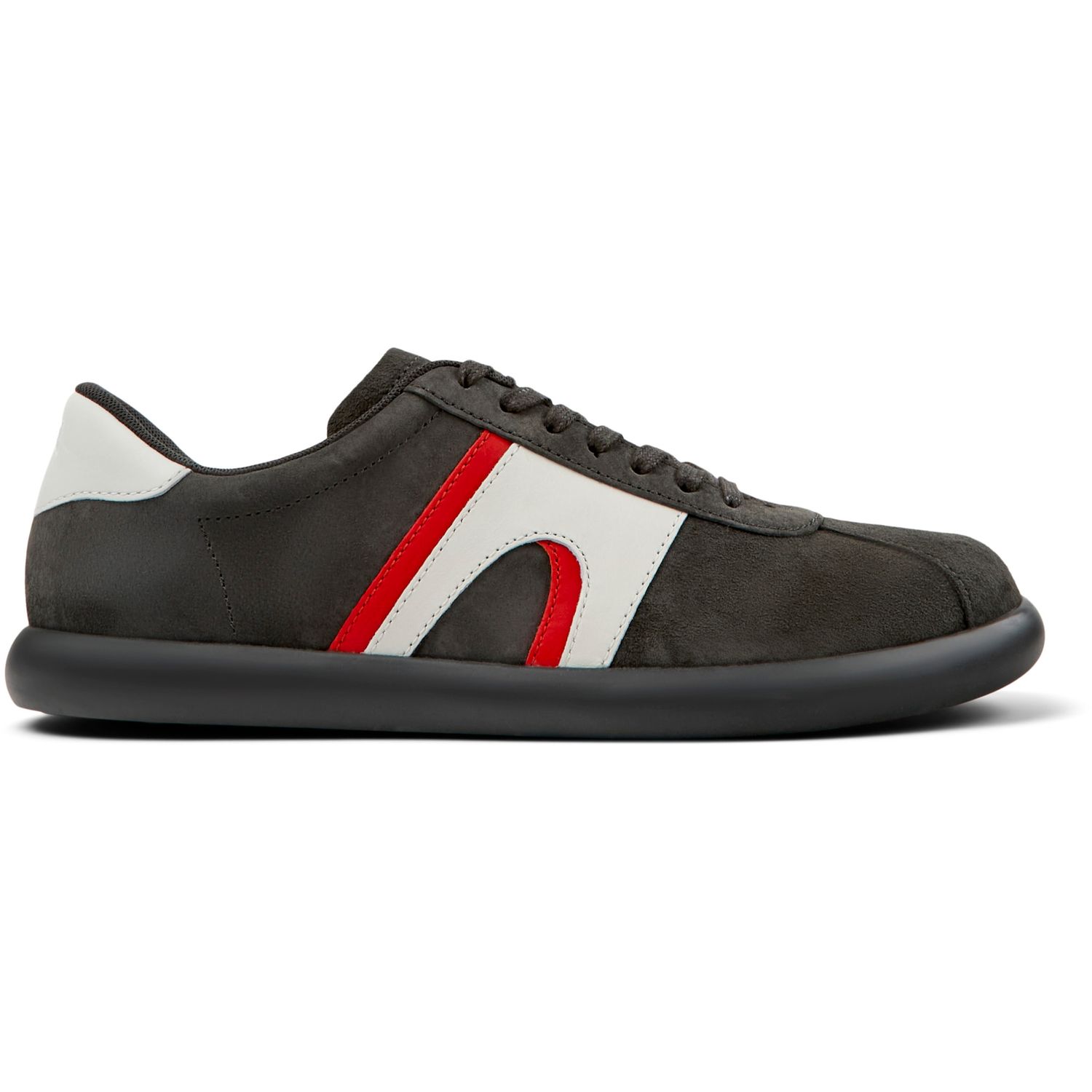 CAMPER