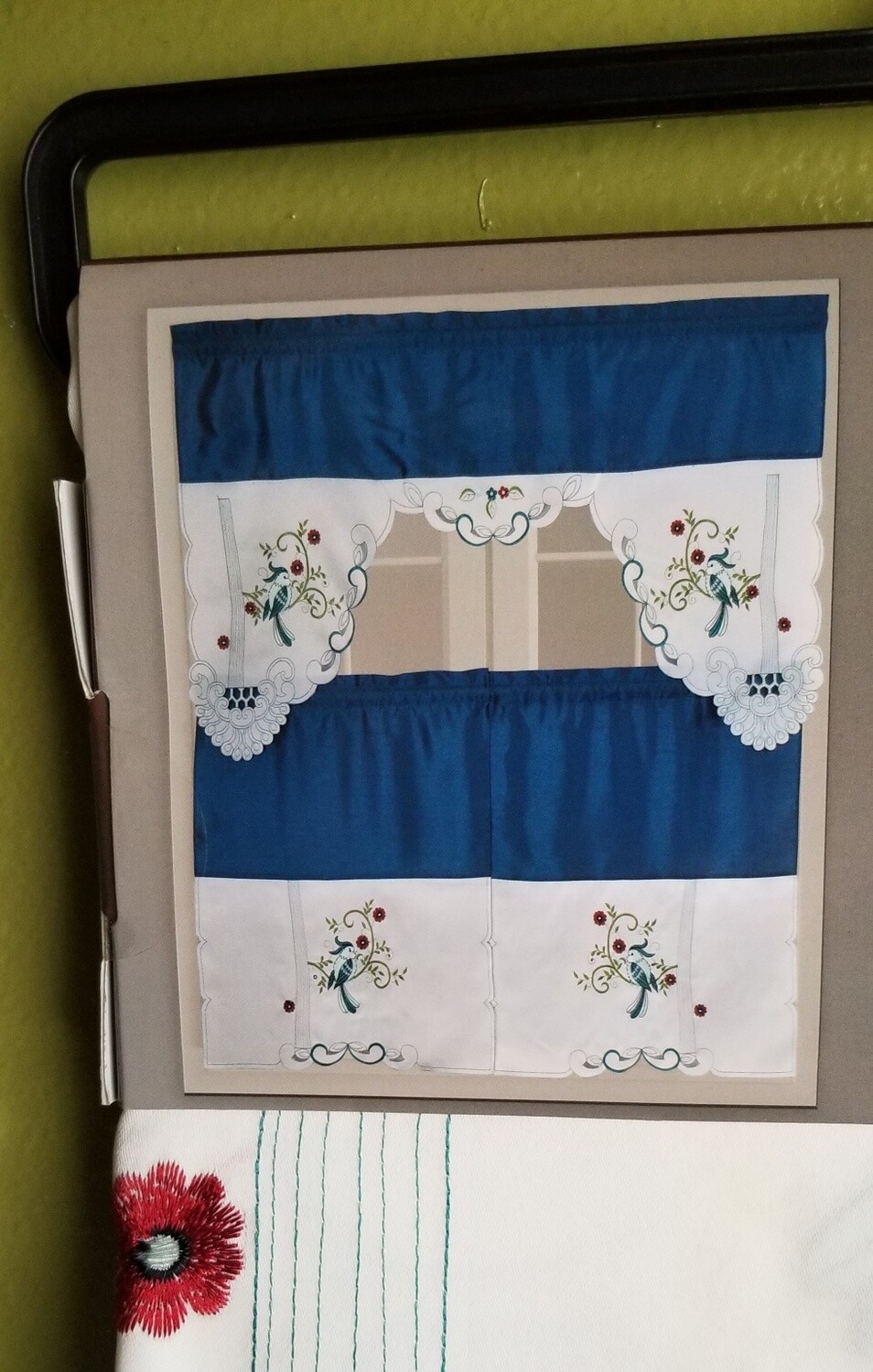 Bird kitchen curtain