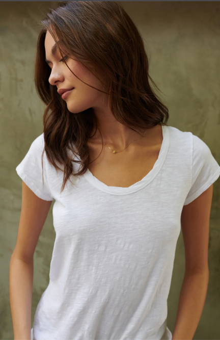 Kira scoop neck tee