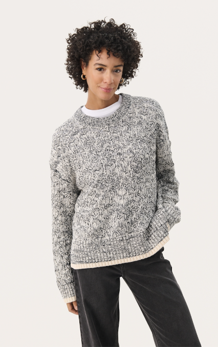 Piaclara Sweater