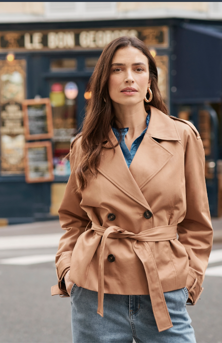 CR Rea Crop Trench coat