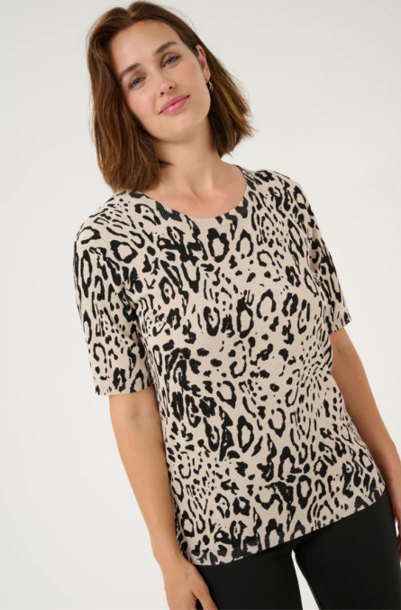 KALiz Leopard print sweater