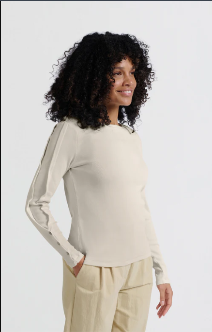 Long sleeve ribbed top with arm pleat and button detail
