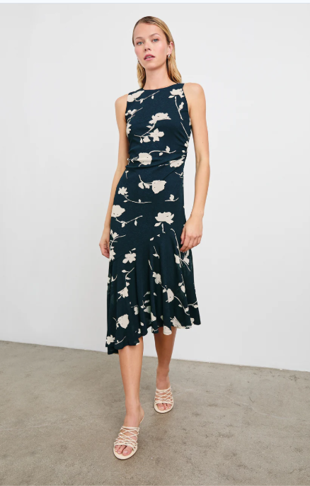 Daija Dress in midnight Rose