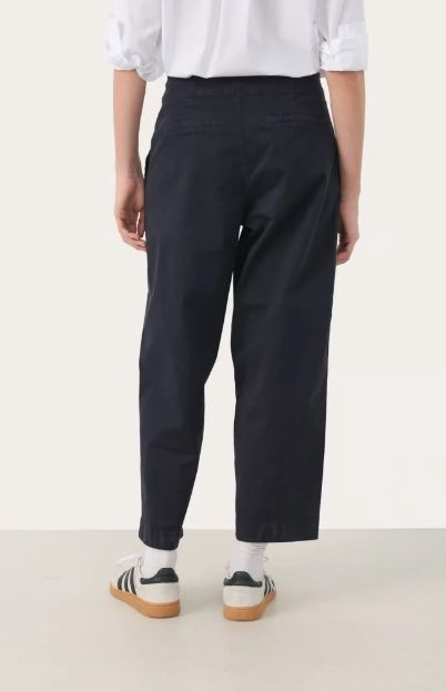 Netta Pant (navy)