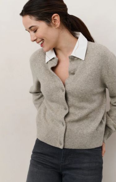 CARDIGAN with detachable collar