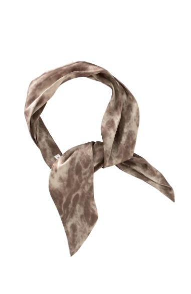 ANIMAL PRINT NECK SCARF