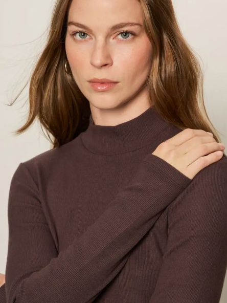 Long Sleeve Rib Mock Neck