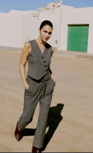 BYEtona Asymmetrical Button Vest