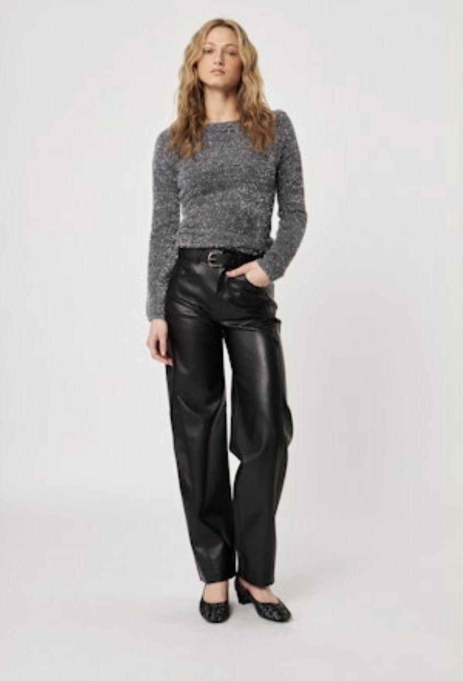 DOV sweater