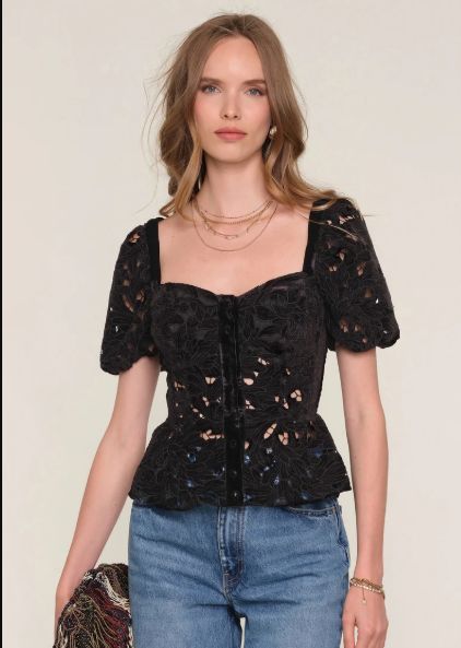 SHEILA LACE TOP