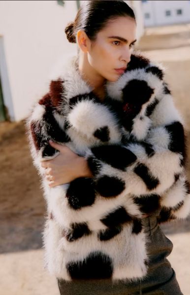 BYBEMIO Faux Fur Coat