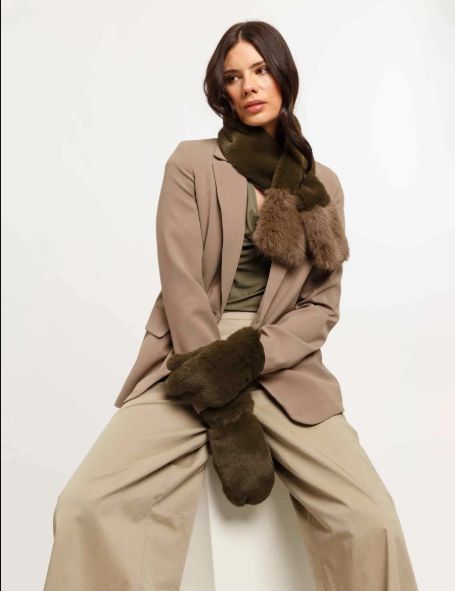 Faux Fur Glittens (mittens with gloves inside) (black)