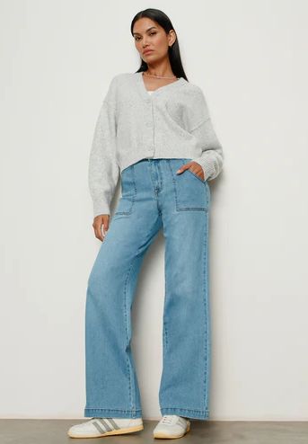 SCULPTED INSIDER Wide Leg Jean