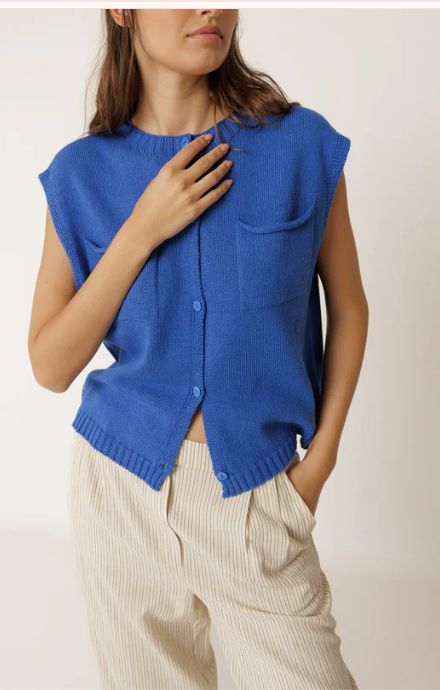 Knit Vest with pockets