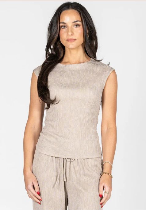 Crinkle top