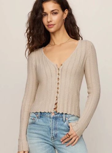 The LANDA Sweater