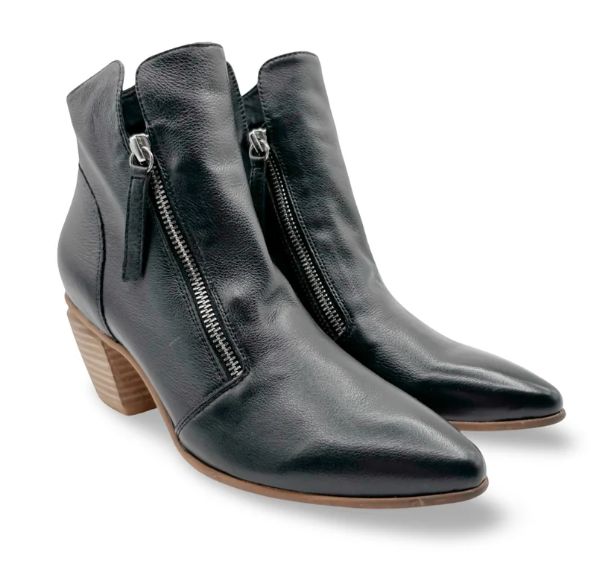 Jazzy Boot (black)