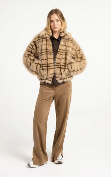 Suedine Trousers with slit