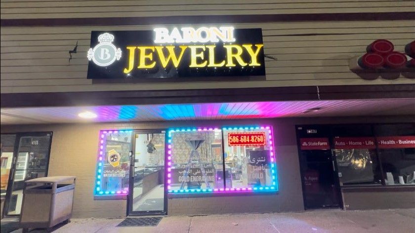 Led lights waterproof 50 ft with chip &amp; remote + power supply with cost for shipping