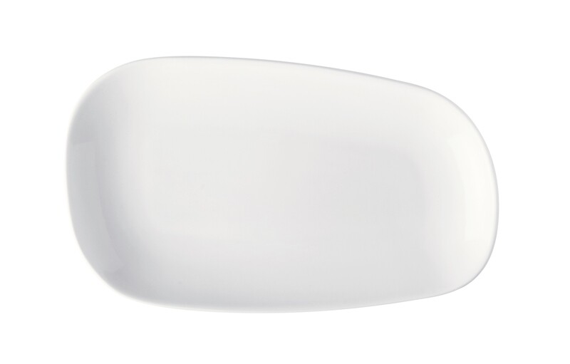 Plato Asimetrico Corona  9 ¾" x 5 ¾"